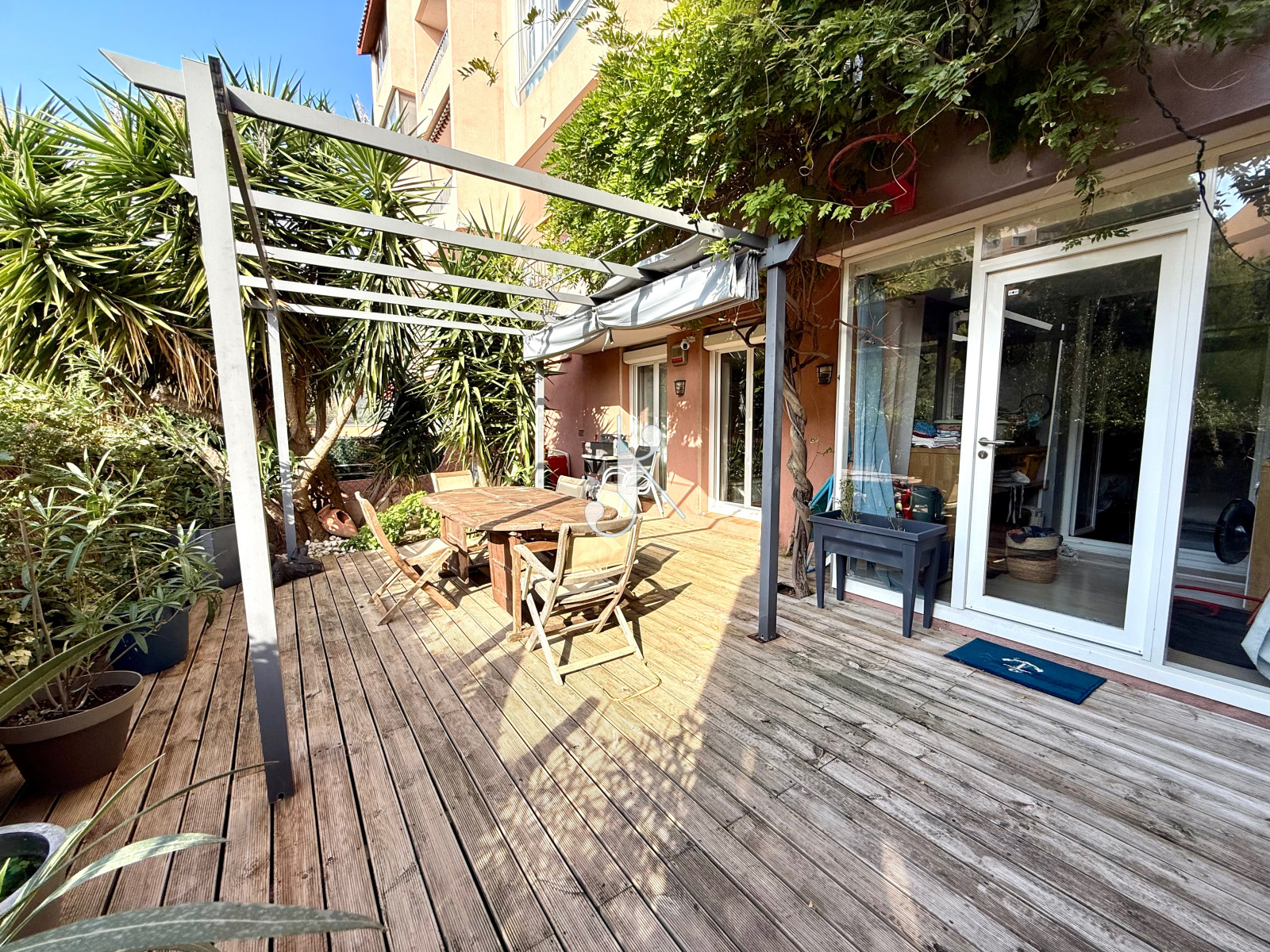 Appartement 4 pièces 90 m² · à Marseille · 89,8 m² · 240 000 €